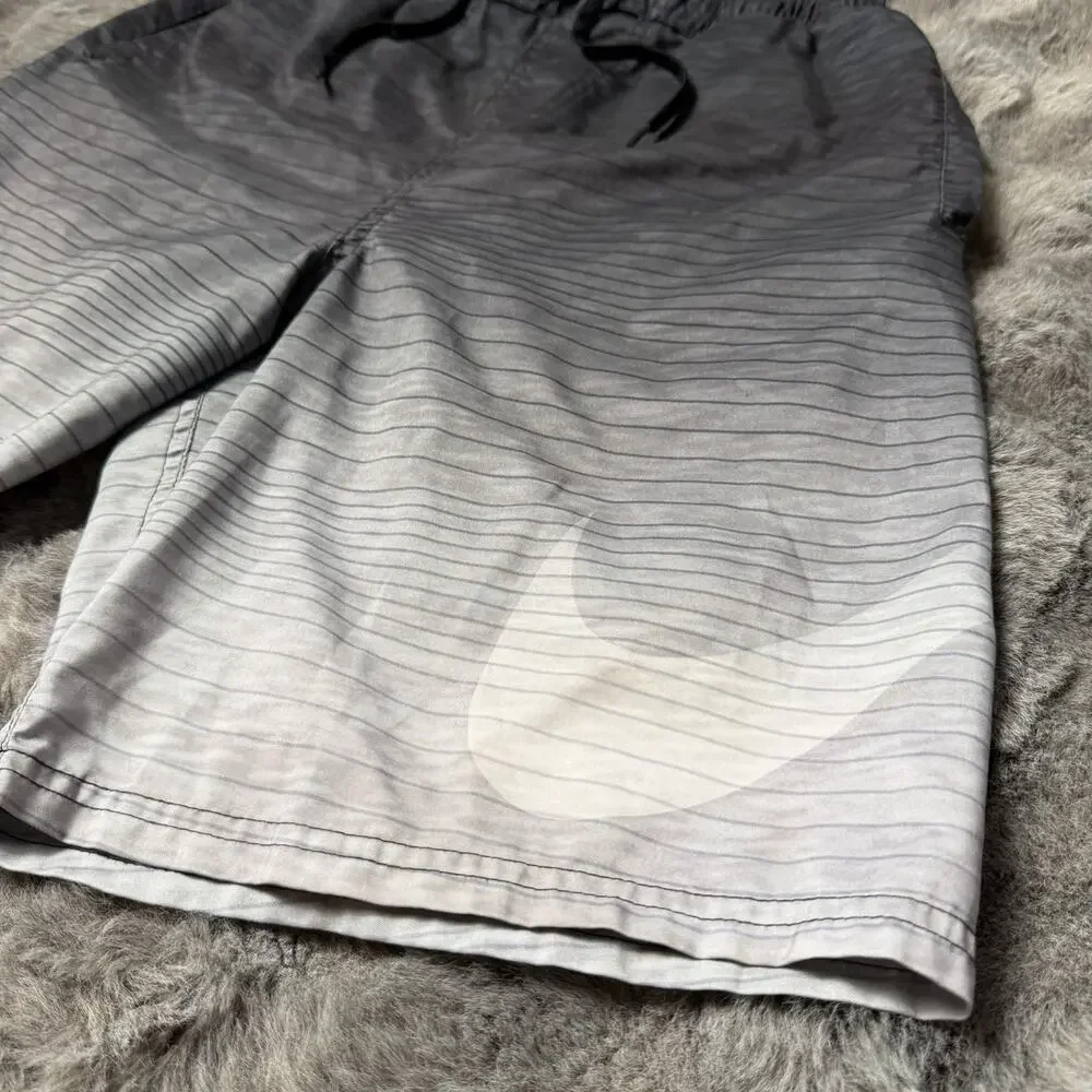 Men's NIKE Ombre Grey Gray Logo Athletic Shorts Swim Trunks Size Medium
